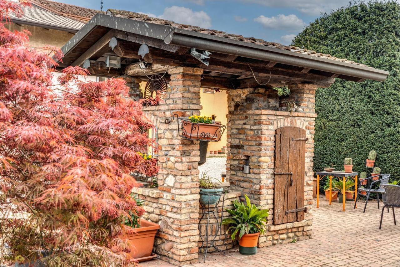 Agriturismo Pozzo Fiorito Castiglione Delle Stiviere Bagian luar foto
