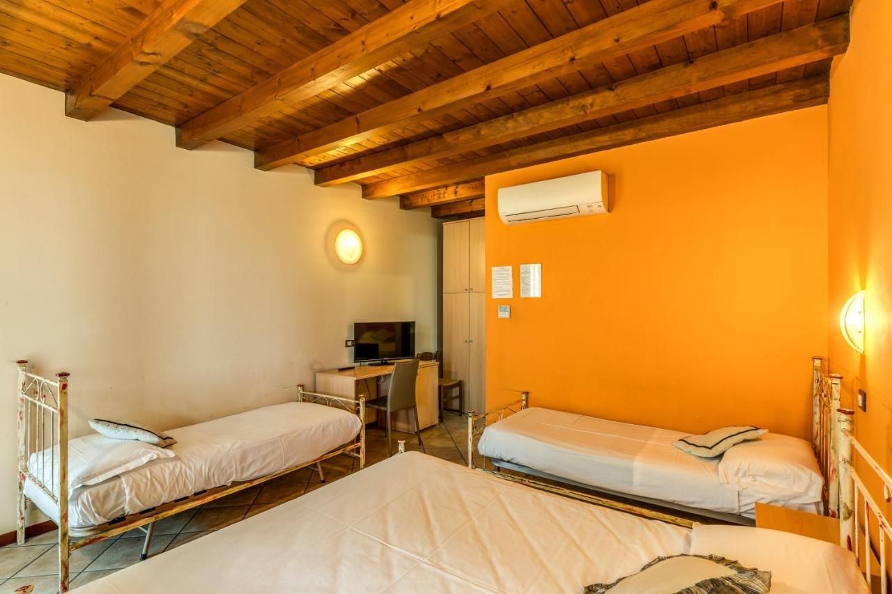 Agriturismo Pozzo Fiorito Castiglione Delle Stiviere Bagian luar foto