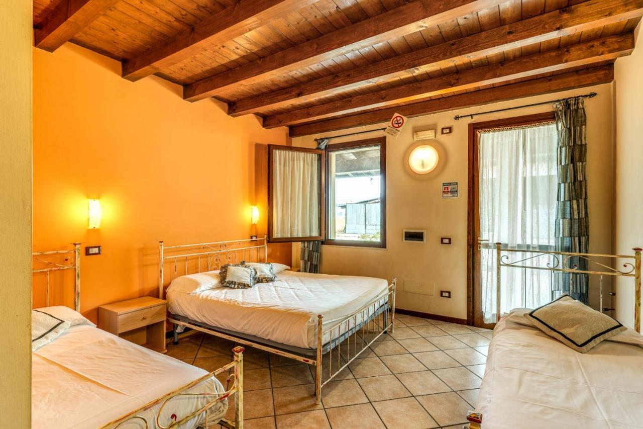 Agriturismo Pozzo Fiorito Castiglione Delle Stiviere Bagian luar foto