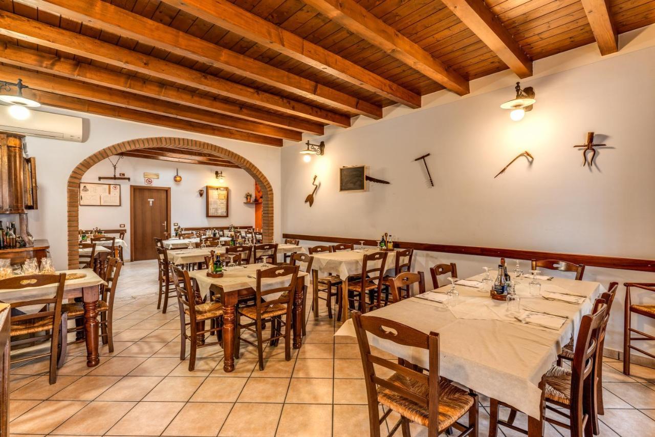 Agriturismo Pozzo Fiorito Castiglione Delle Stiviere Bagian luar foto