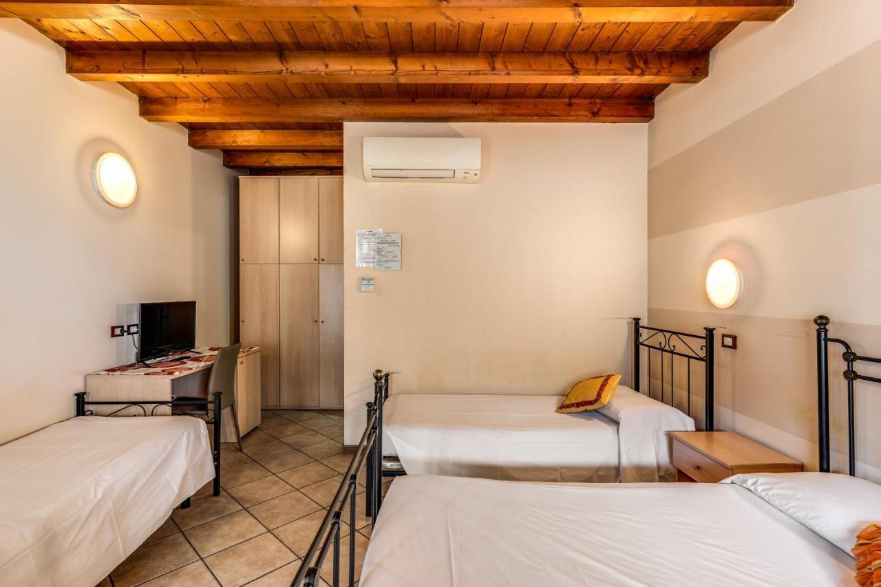 Agriturismo Pozzo Fiorito Castiglione Delle Stiviere Bagian luar foto