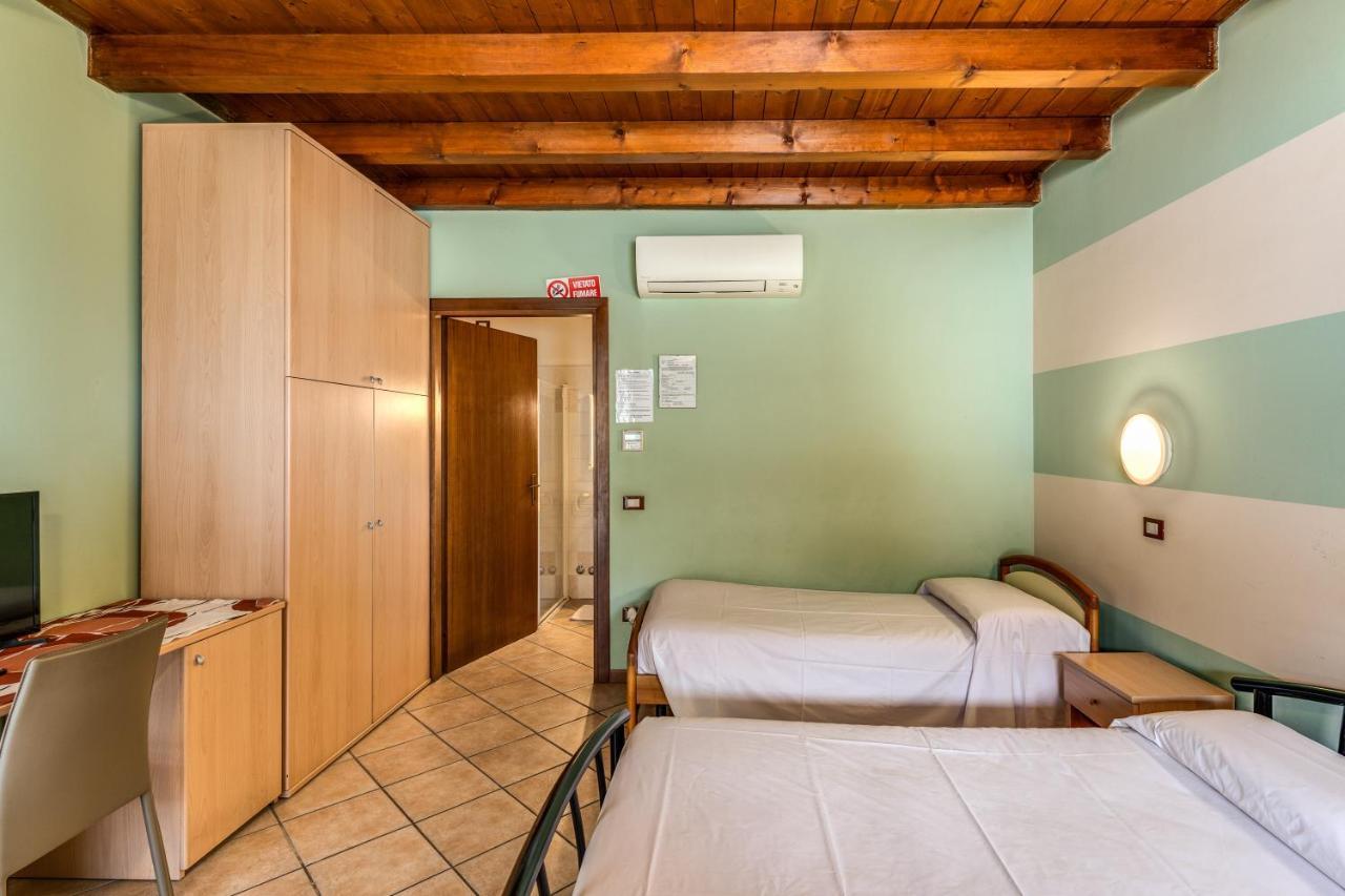 Agriturismo Pozzo Fiorito Castiglione Delle Stiviere Bagian luar foto