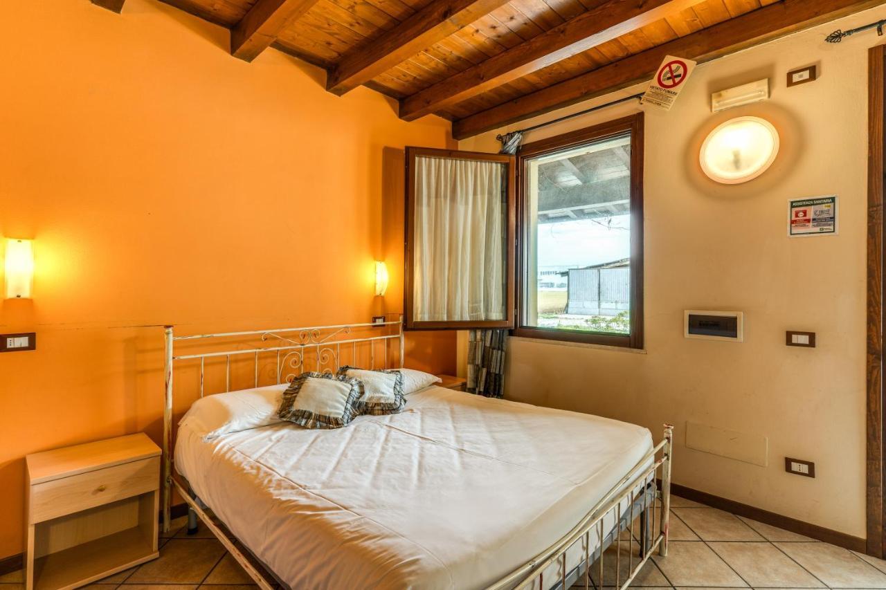 Agriturismo Pozzo Fiorito Castiglione Delle Stiviere Bagian luar foto
