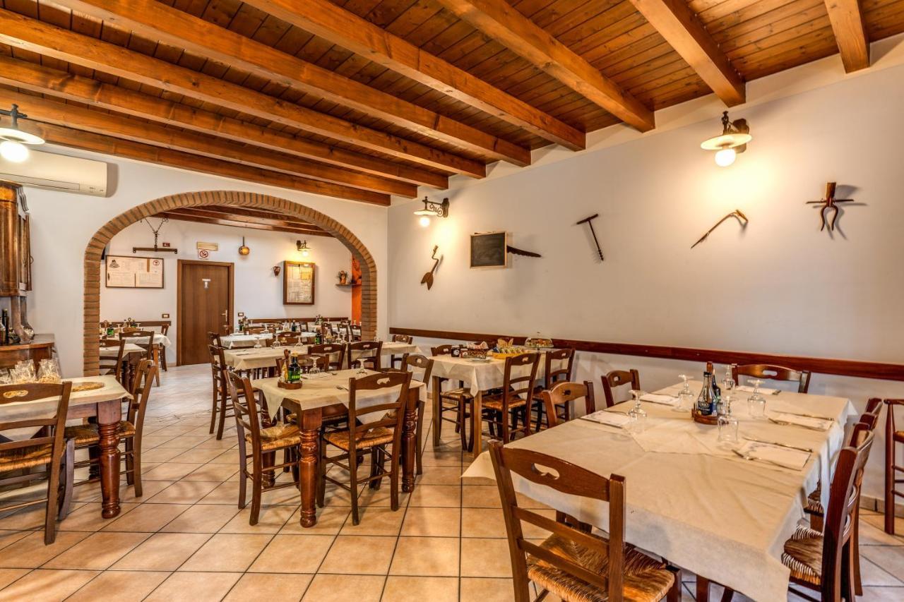 Agriturismo Pozzo Fiorito Castiglione Delle Stiviere Bagian luar foto